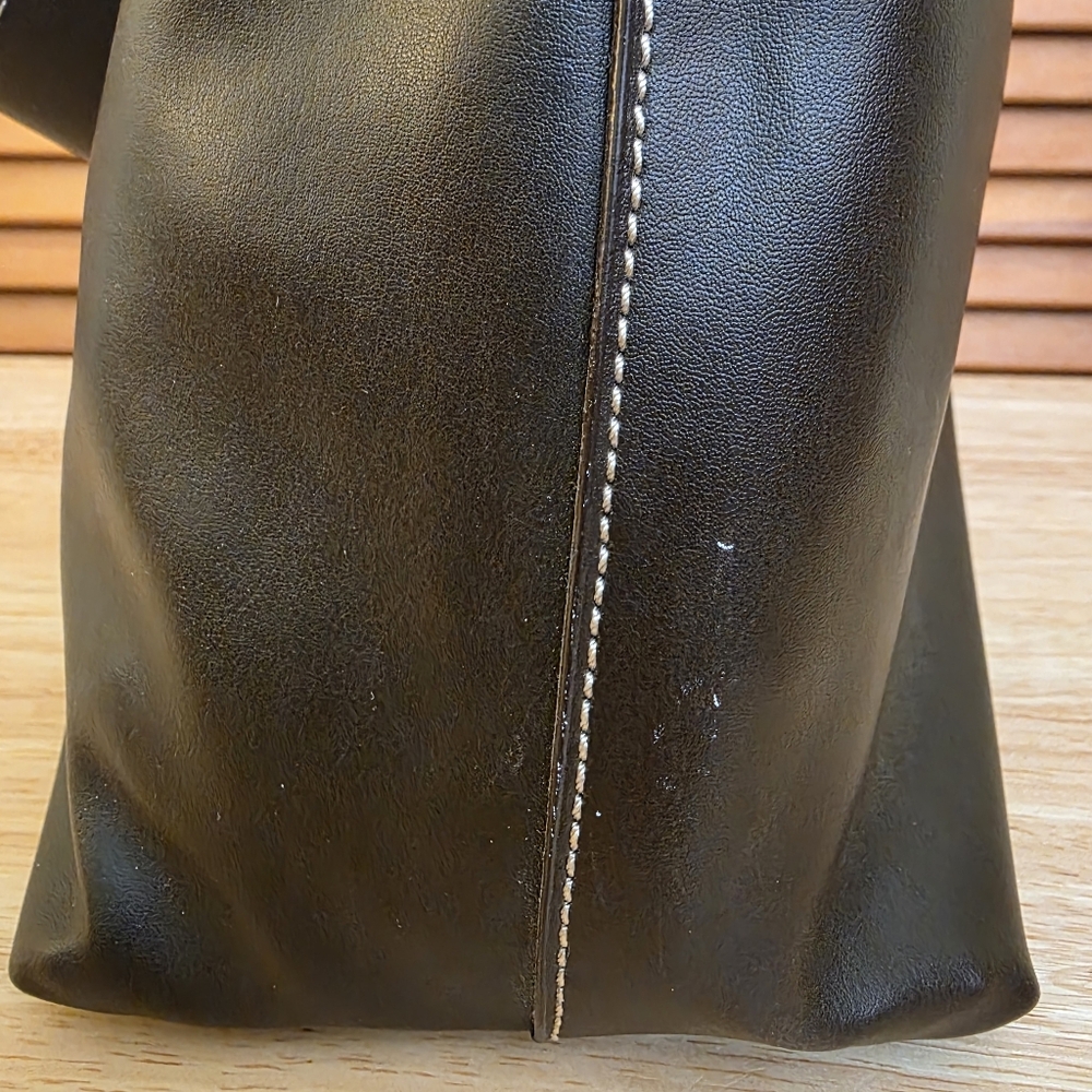 NWT Avenue Vintage Women's Brown Hobo Bag With Contrast Stitching - Picture 3 of 15